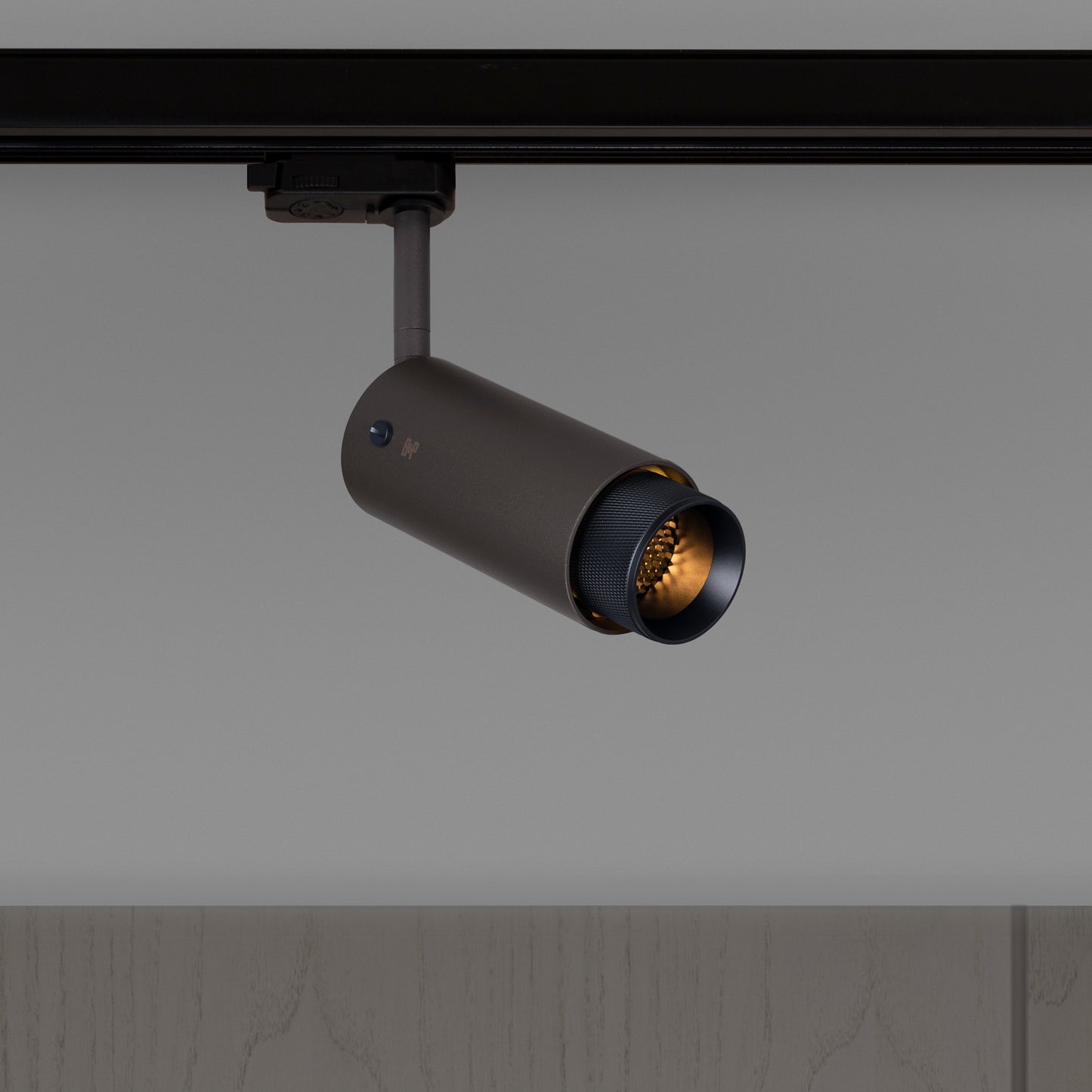 Exhaust Track Cross Graphite