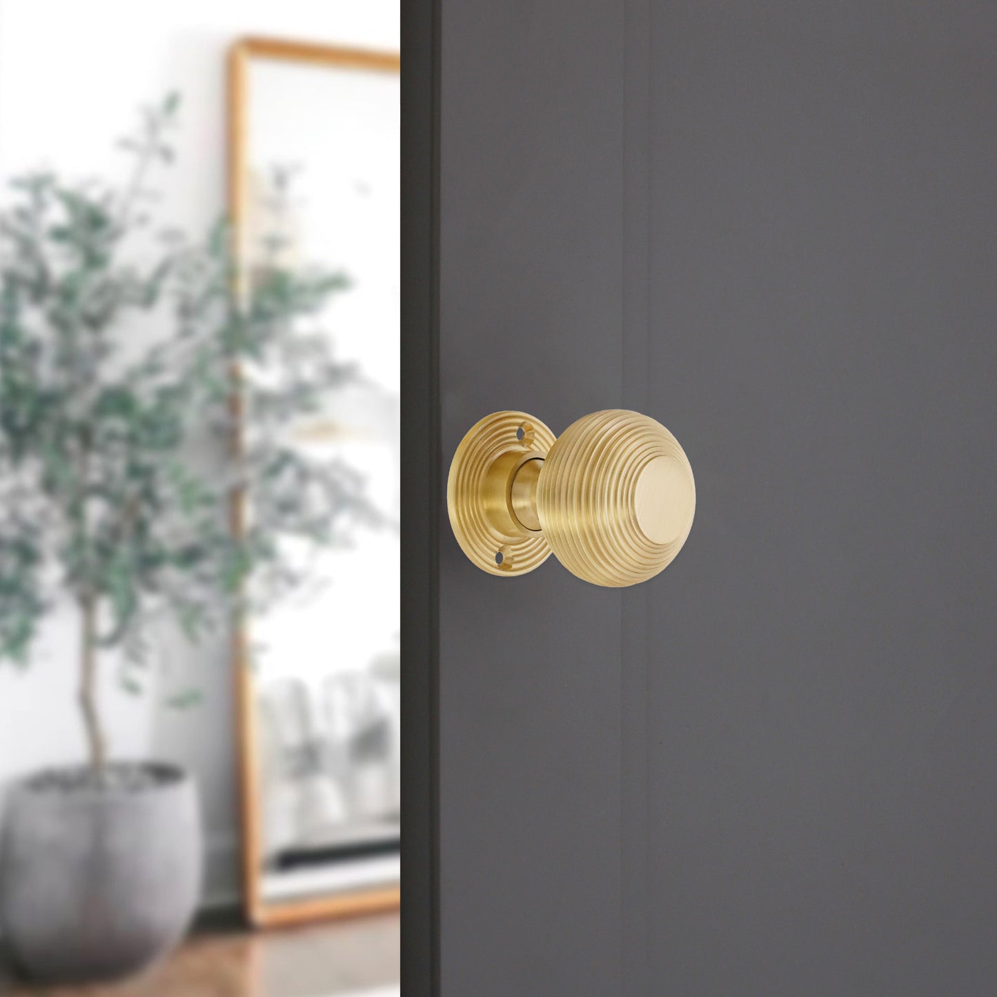 Beehive 50mm Rim/Mortice Door Knob
