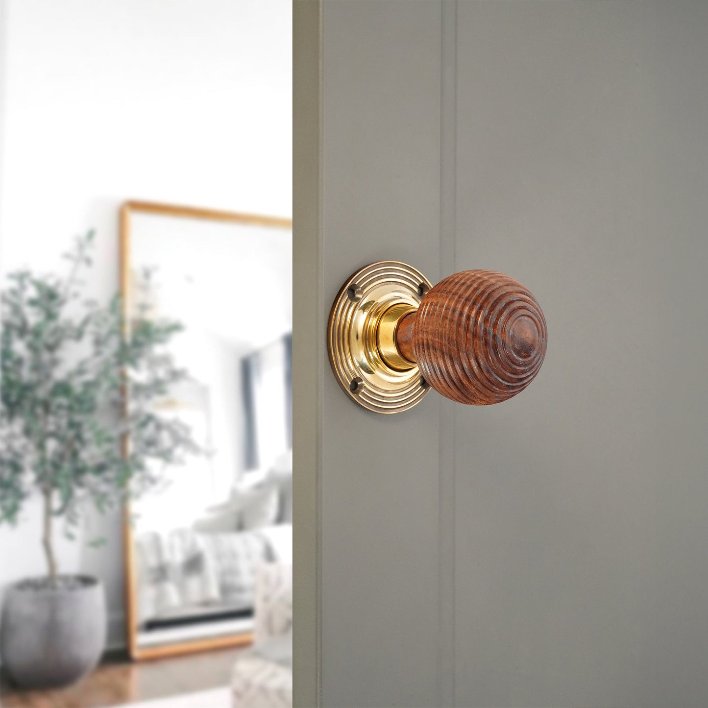 Rosewood Beehive Rim/Mortice Door Knob