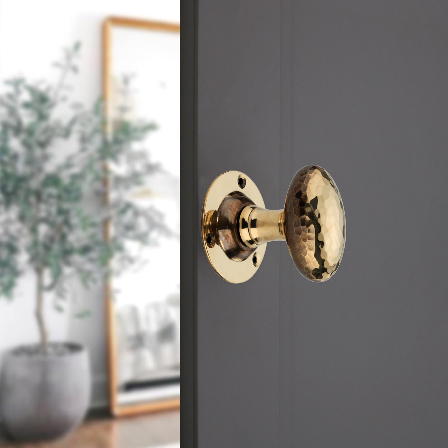 Hammered Oval Mortice Door Knob