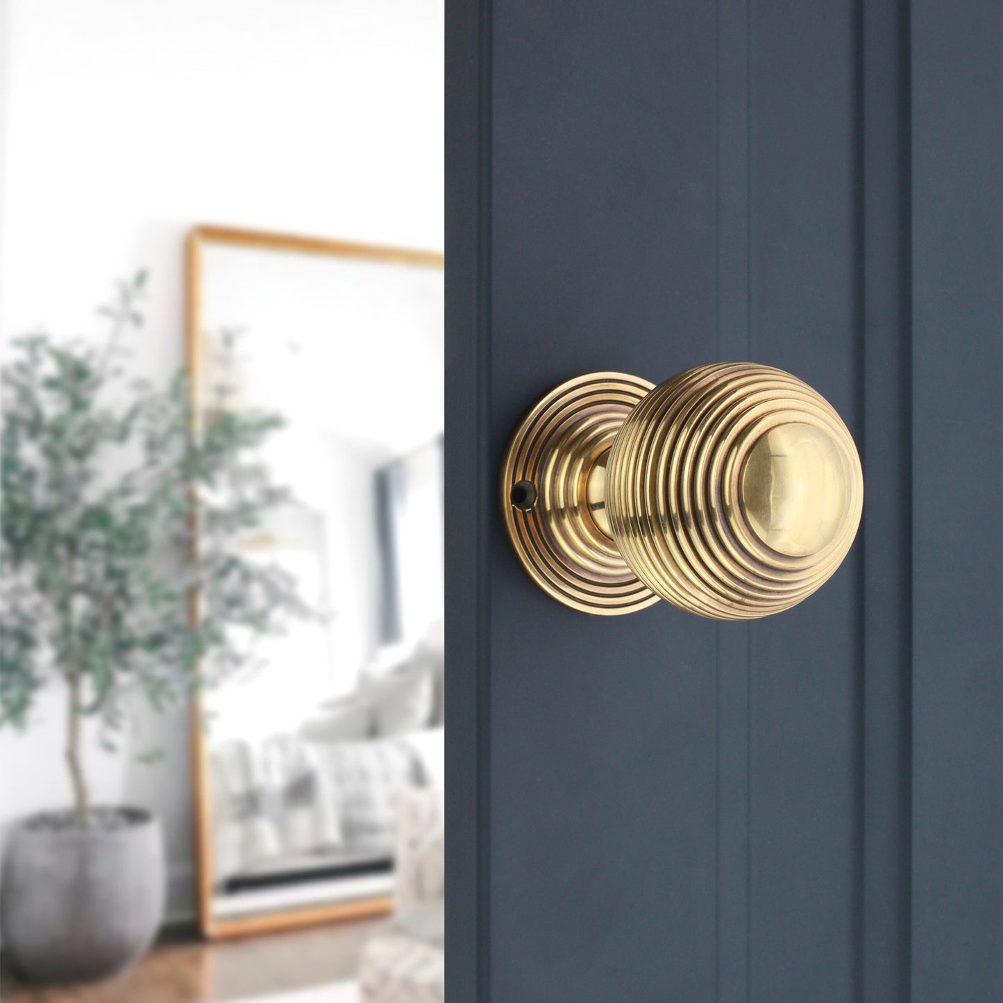 Reeded Door Knob 60mm – Mortice / Rim