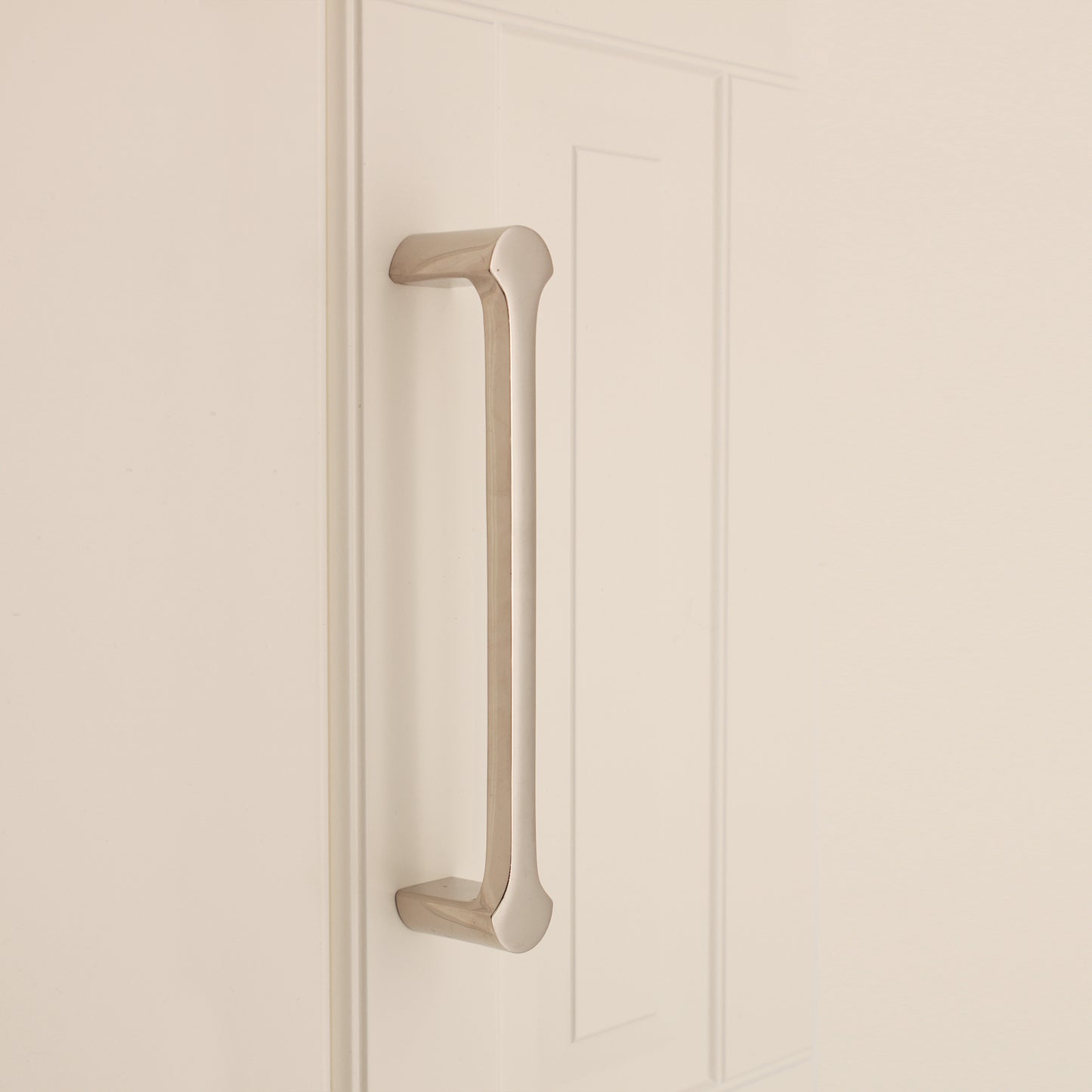 Tulip Pull Handle 165mm