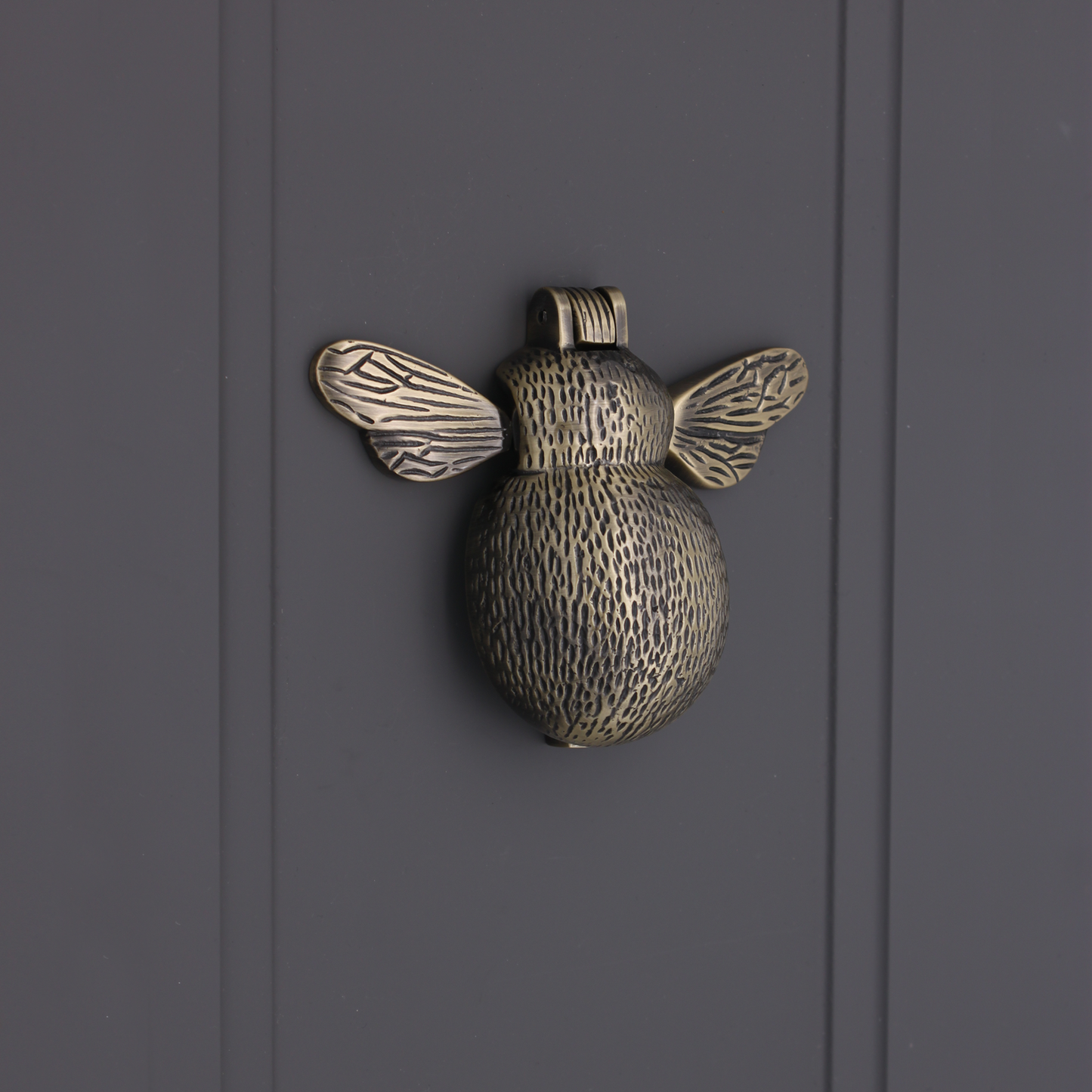 Bumble Bee Door Knocker
