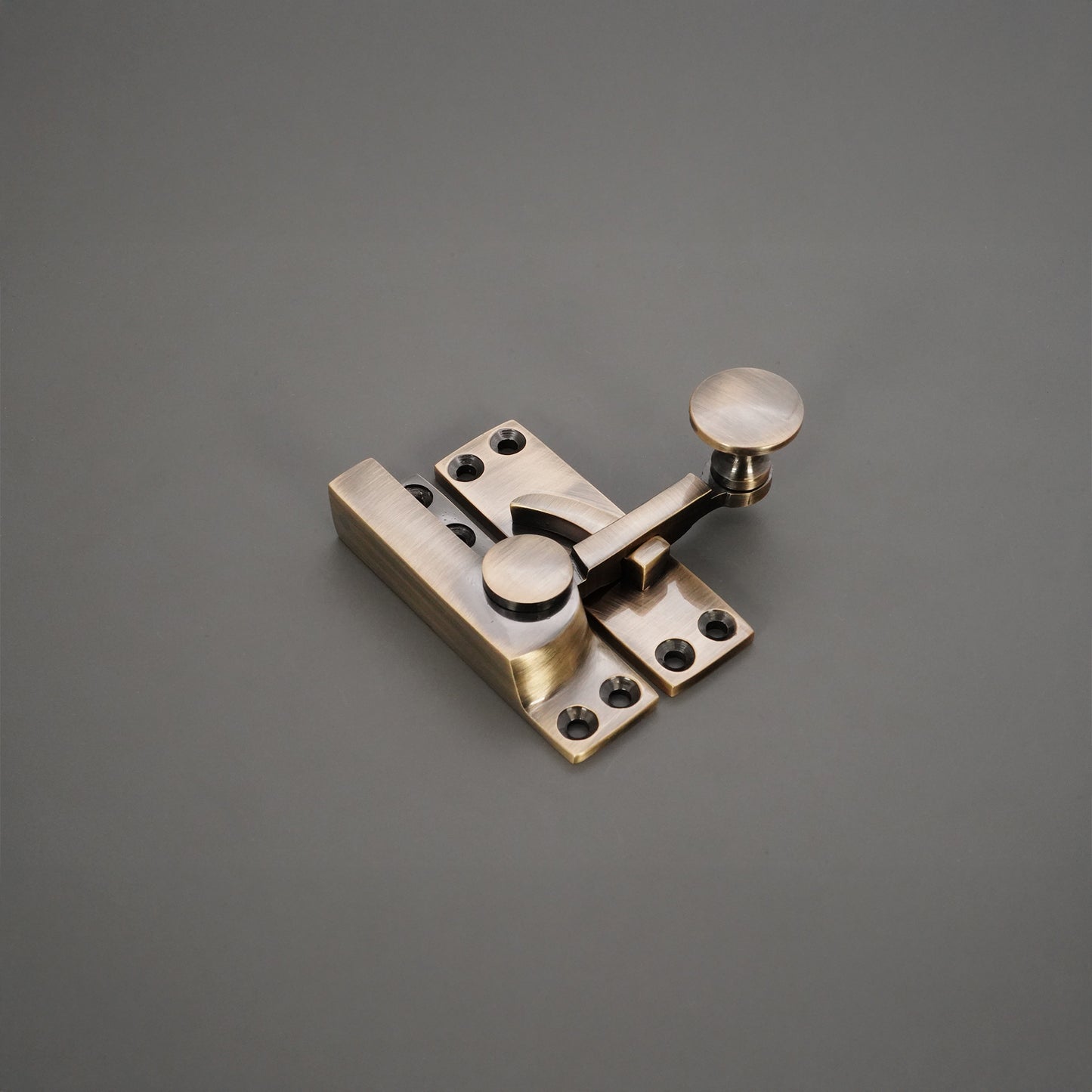 Quadrant Sliding Arm Fastener