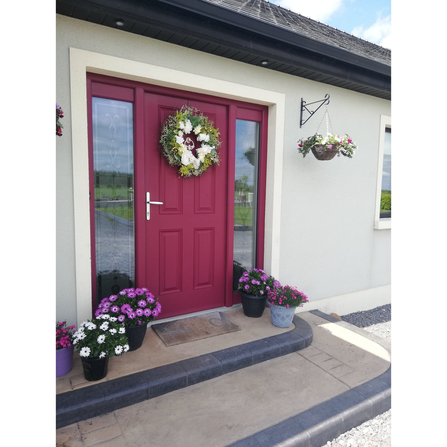 Brass Bumble Bee Ring Door Knocker - Satin Finish - Brass bee