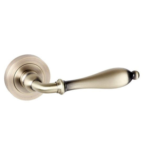 Atlantic Handles Matt Antique Brass Old English Wrexham Lever on Round Rose