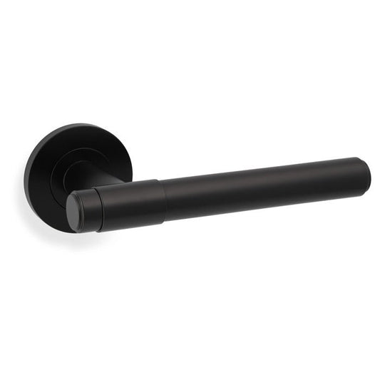 Kingston Plain Lever on Round Rose Black