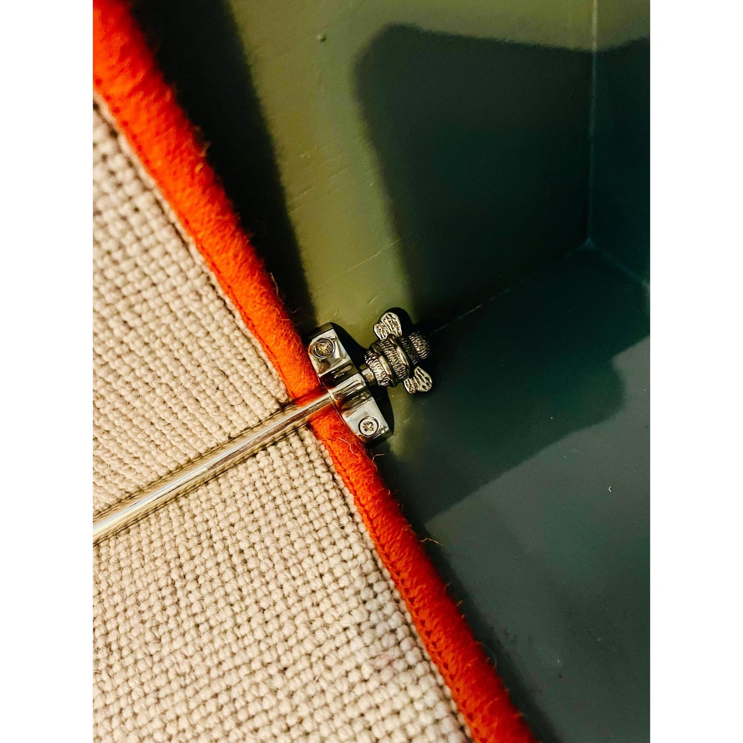 Polished Brass Finish Stair Rods with Brass Bee Finials - 900mm