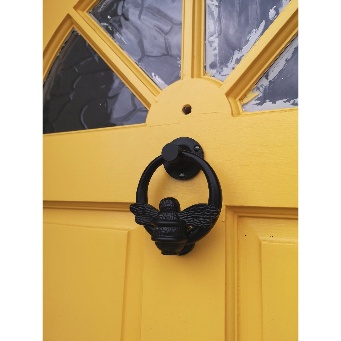 Brass Bumble Bee Ring Door Knocker - Black Finish - Brass bee
