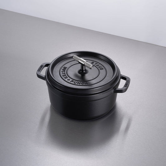 Buster + Punch Cocotte / 24CM / Cross / Staub / Black Steel