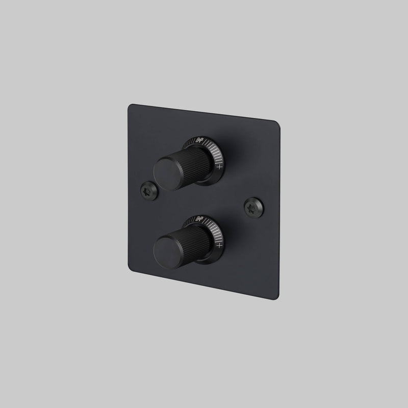 Buster + Punch 2G Dimmer / 120W / Linear Black