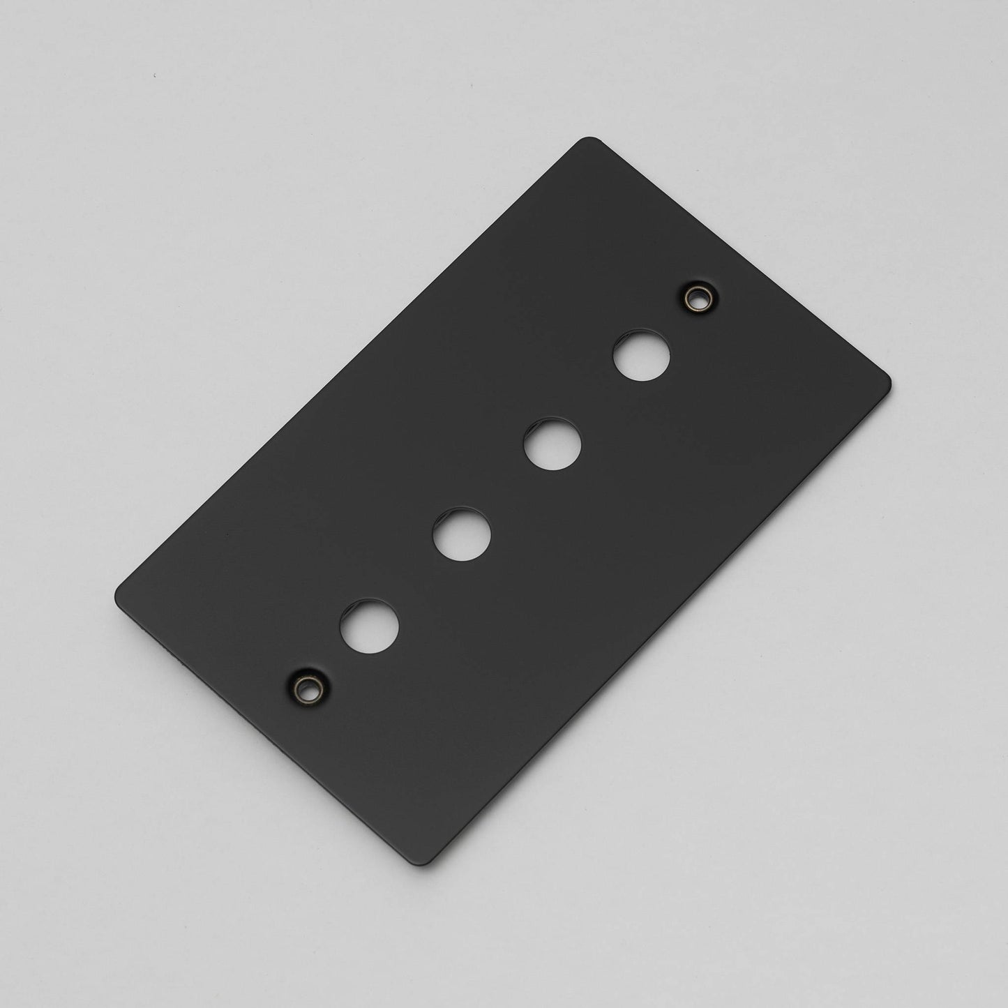 2G Wall Plate / For 4 Dimmers Or Toggles Black