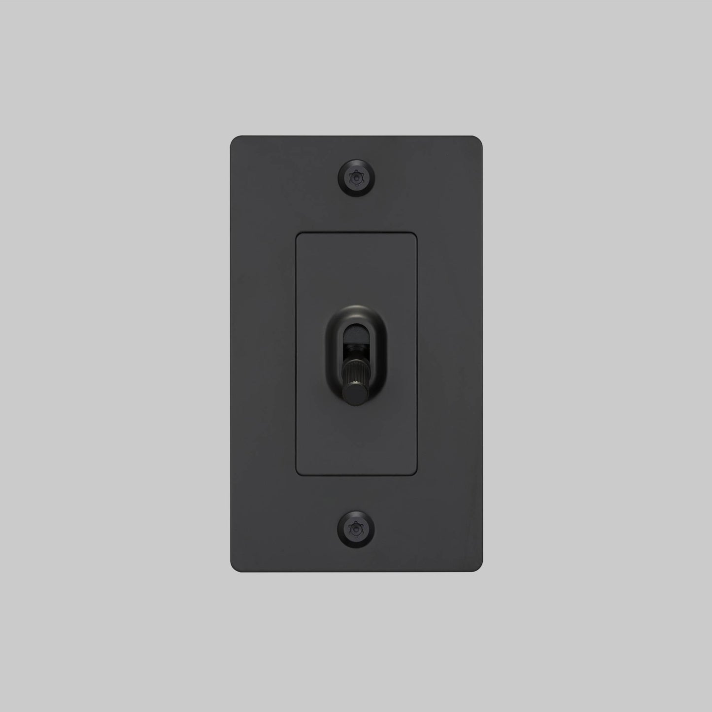 1G Toggle / 2-Way / Linear - Black lifestyle