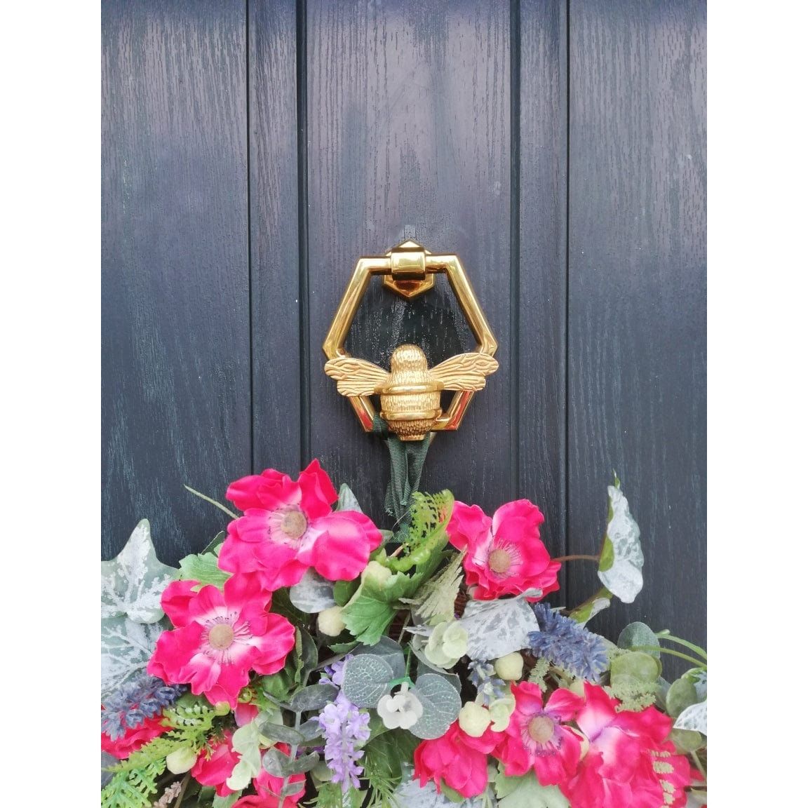 Brass Bumble Bee Honeycomb Door Knocker - Brass Finish - Brass bee