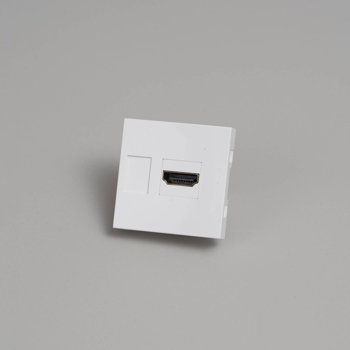 Buster + Punch Hdmi Module / 45 Mm White