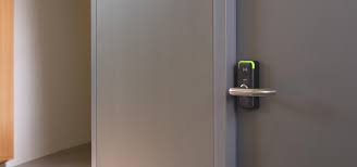 Salto Mini European Black