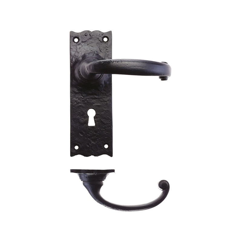 Traditional Lever on Backplate – 6