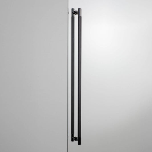 Closet Bar / Double-Sided / Cross Black