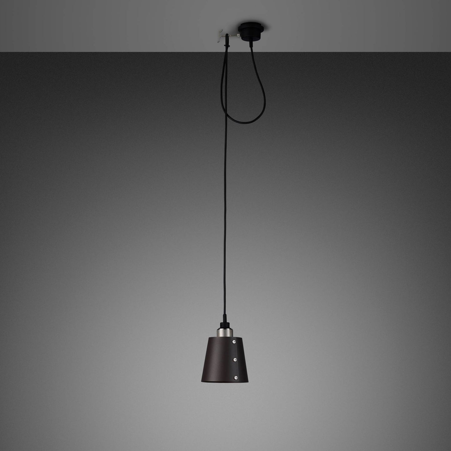 Buster + Punch Hooked 1.0 / Small / Cross / Graphite Steel