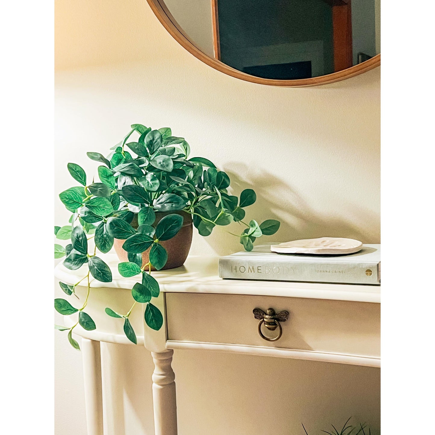 Brass Bee Ring Pull Cabinet Handle - Heritage Finish - Brass bee