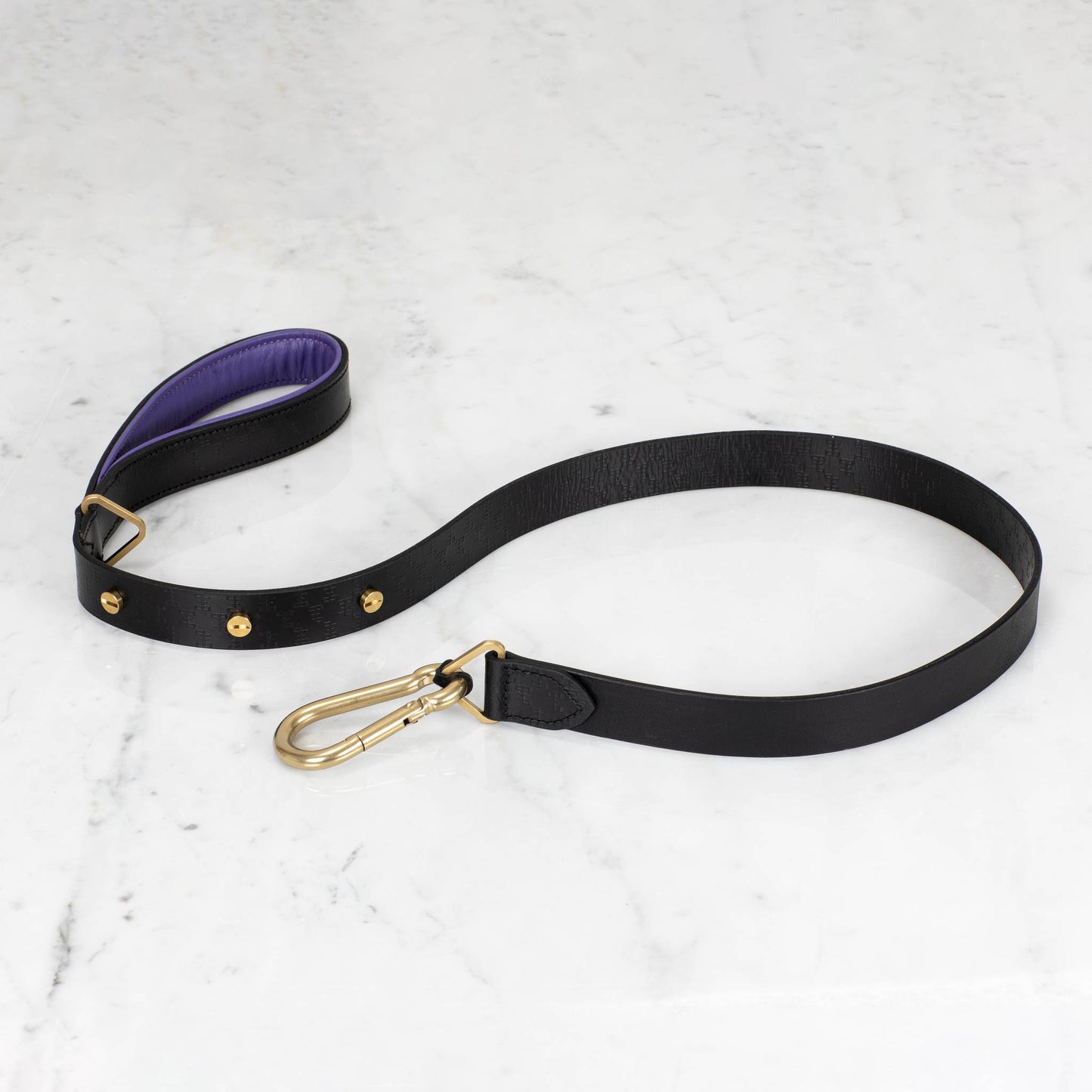 Buster + Punch Accessories Product Sku Size Finish 1 Finish 2 Ex Vat Inc Vat Dog Lead / Cross / Black / Purple Brass