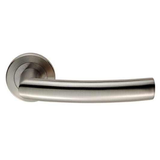 Carlisle Brass SWL Scimitar Lever on Rose in a sleek stainless steel finish, featuring a curved lever design mounted on a circular rose plate.