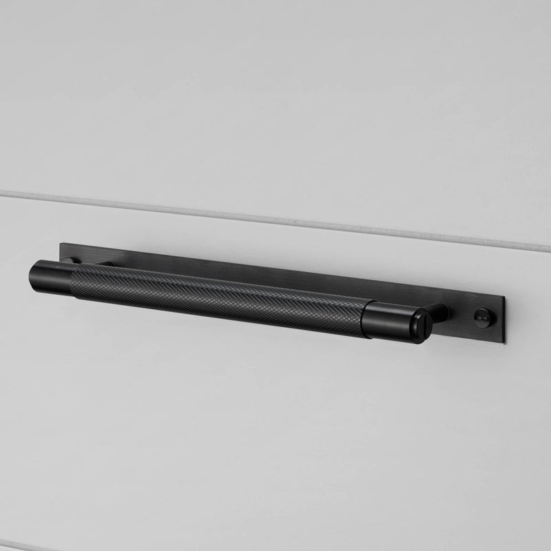 Buster + Punch Pull Bar / Plate / Cross Black
