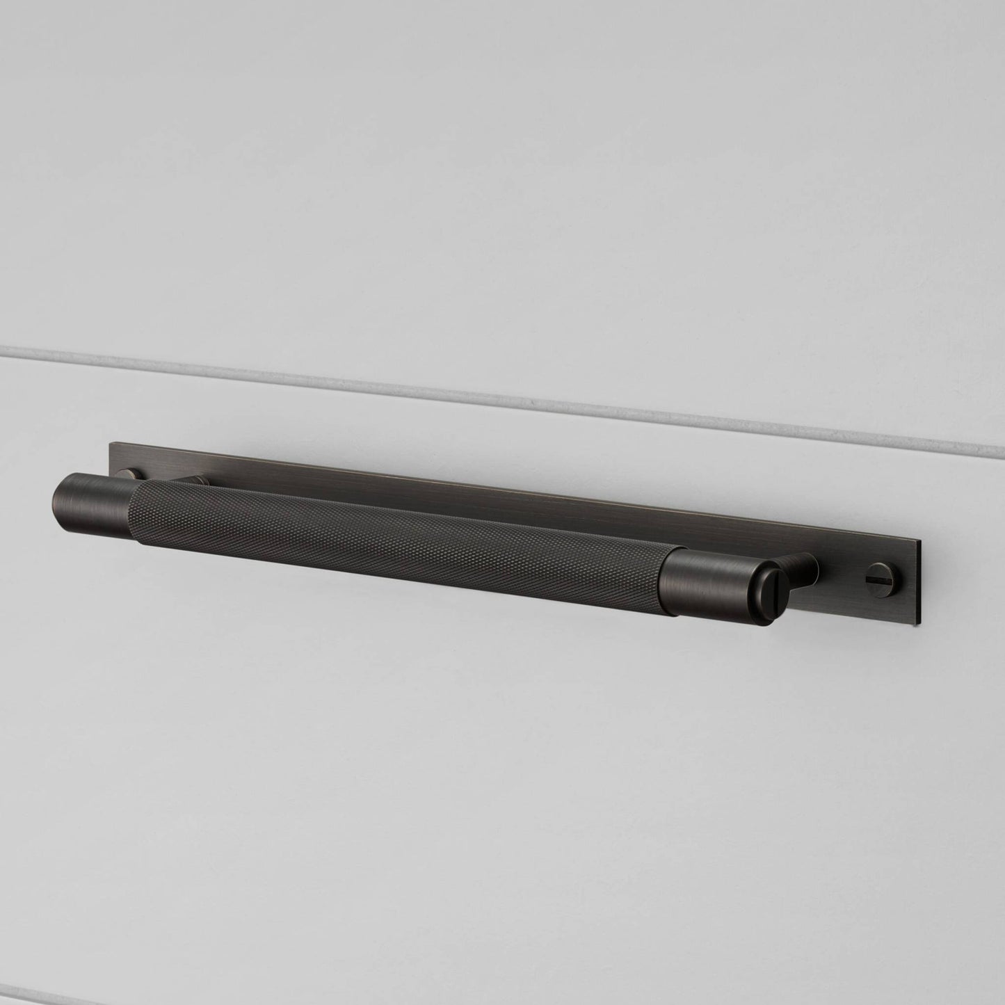 Buster + Punch Pull Bar / Plate / Cross Smoked Bronze