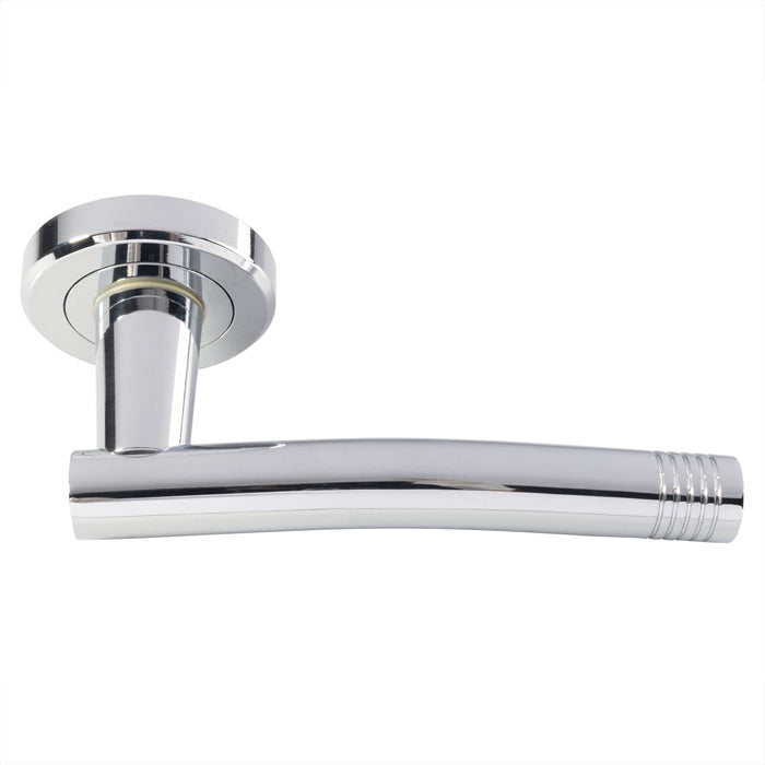 Carolina Lever On Rose