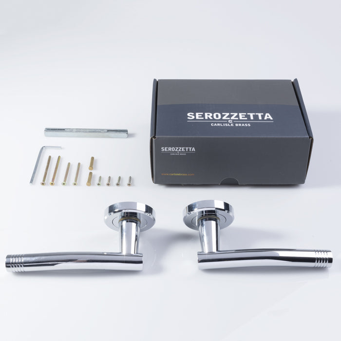 Carolina Lever On Rose