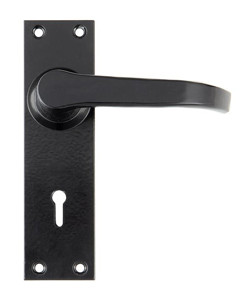 Black Deluxe Lever Lock Set.